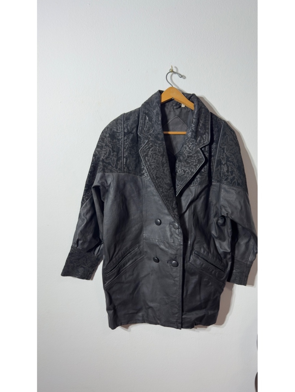 Vintage Pre-Owned! Preston & York Cost Women's Genuine Pig Skin Leather Jacket